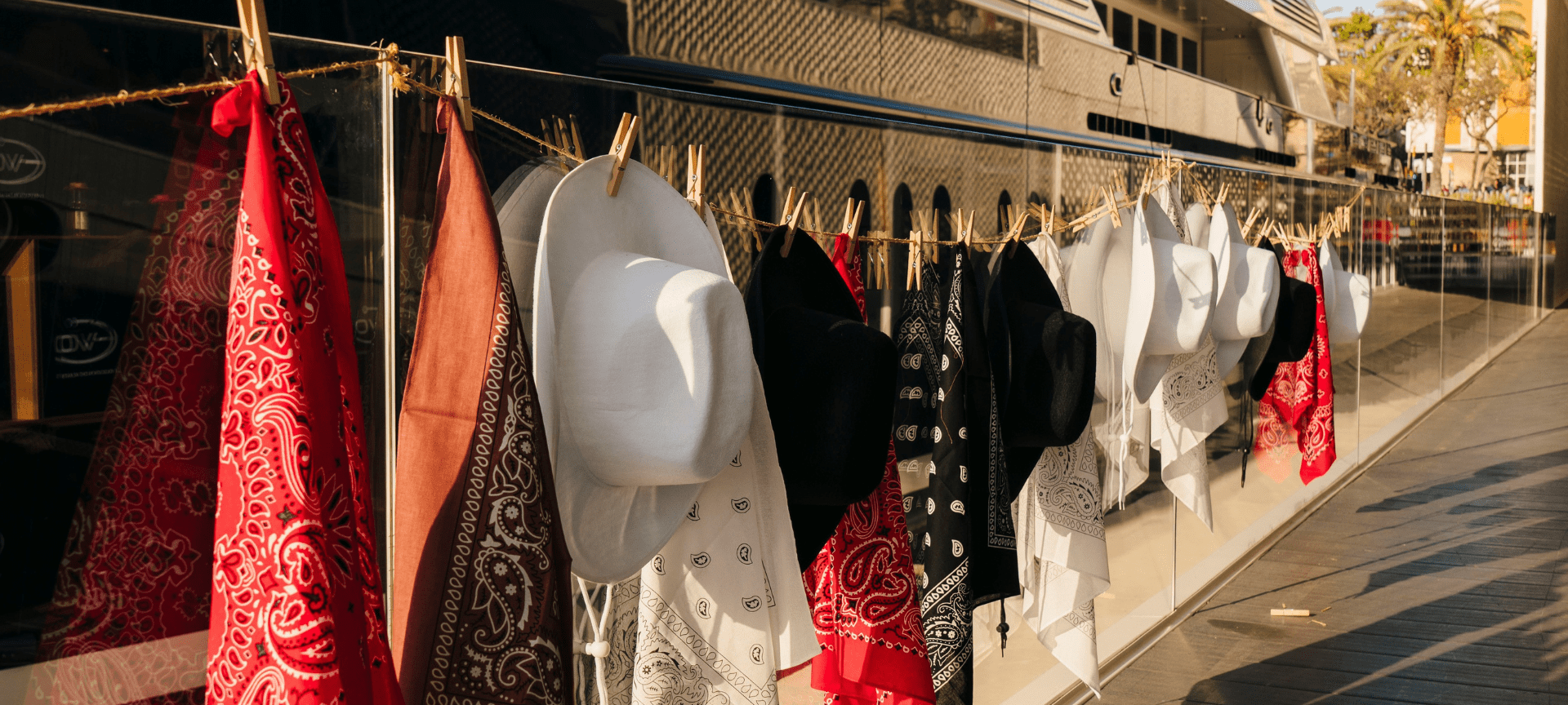 Detail of the decoration with cowboy hats and bandanas at Marina Port Vell&rsquo;s themed Western party